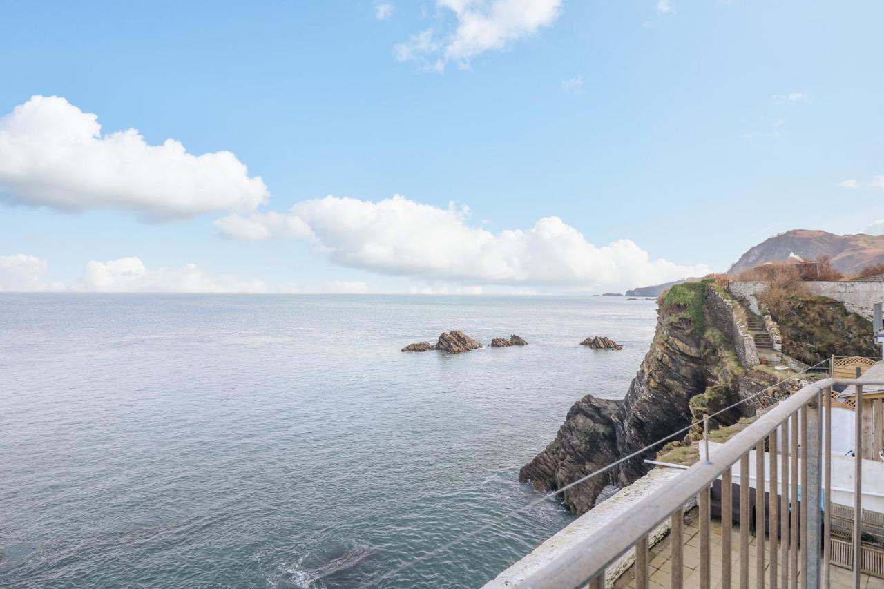 Oceans Side Apartment Ilfracombe Bagian luar foto